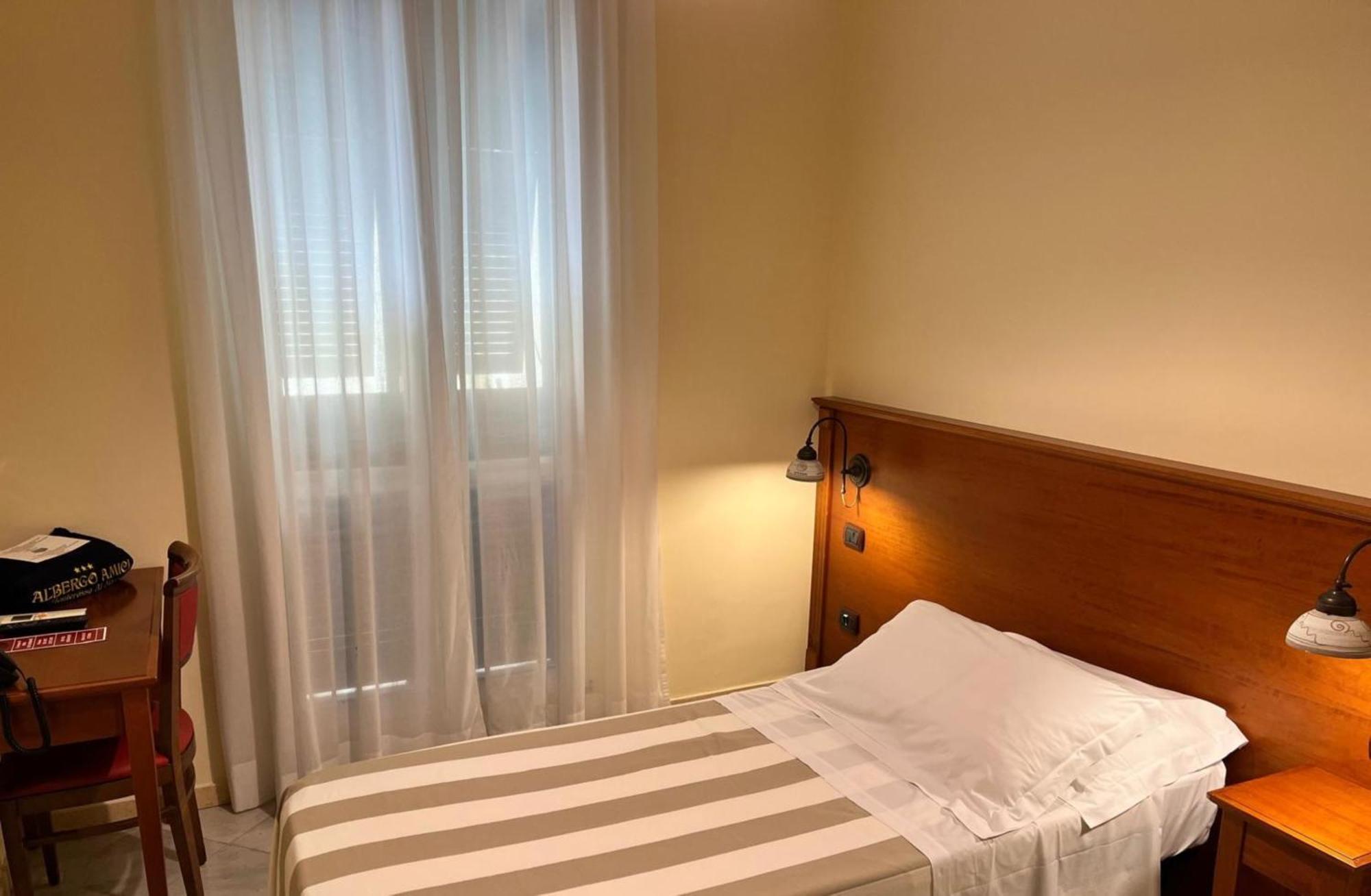 מונטרוסו אל מארה Albergo Degli Amici חדר תמונה